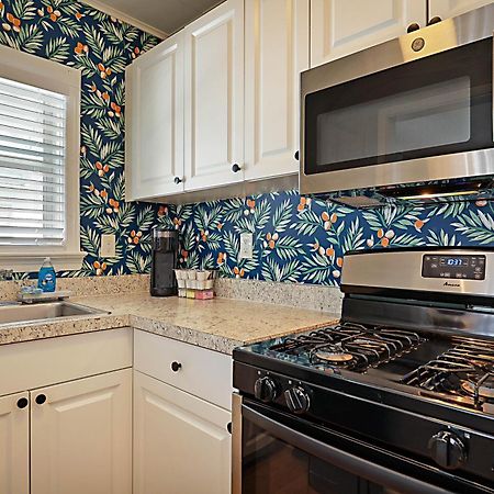 Steps To Beach & Downtown! Cozy Beach Bungalow #1 沃思湖 外观 照片