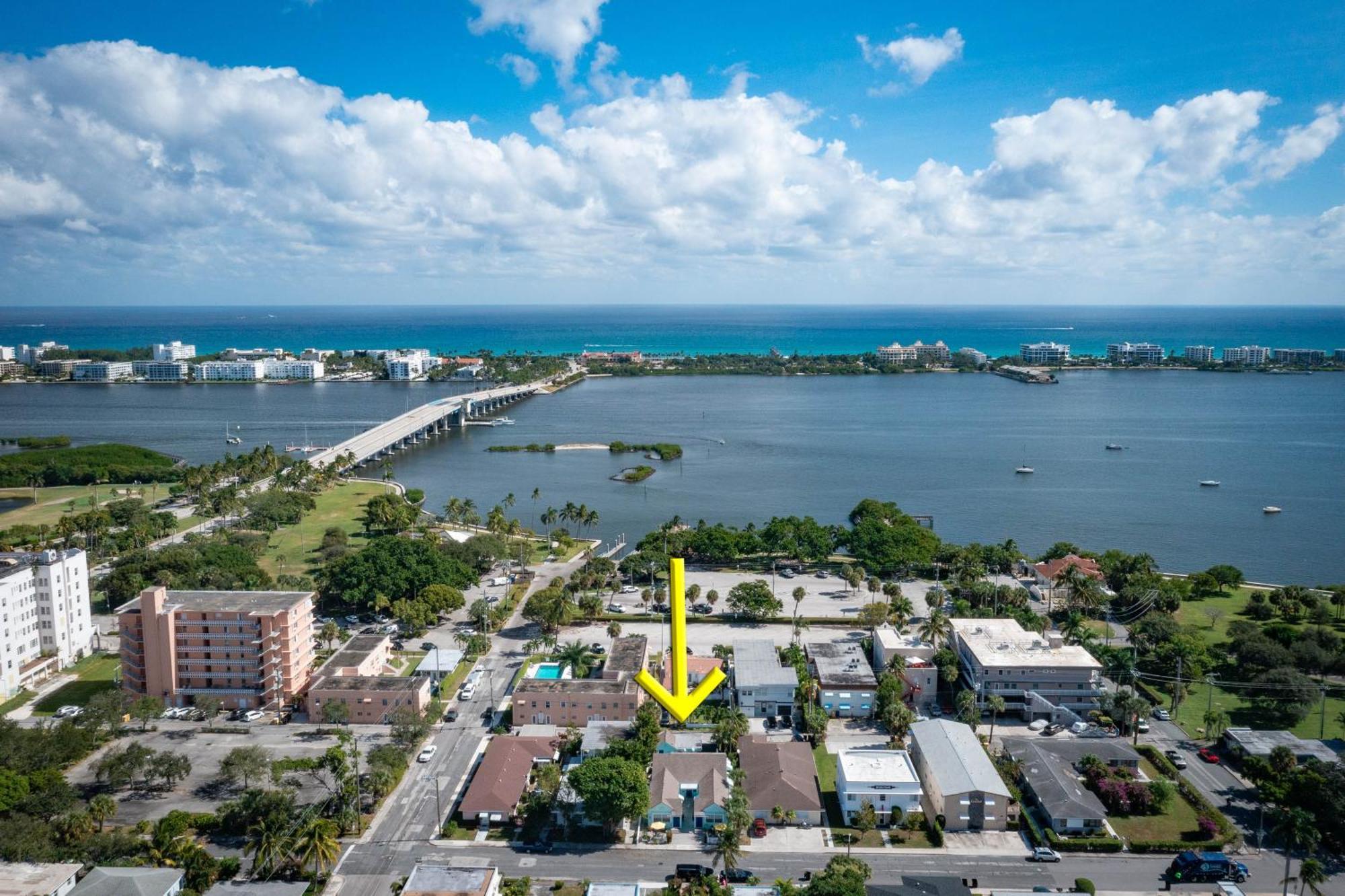 Steps To Beach & Downtown! Cozy Beach Bungalow #1 沃思湖 外观 照片