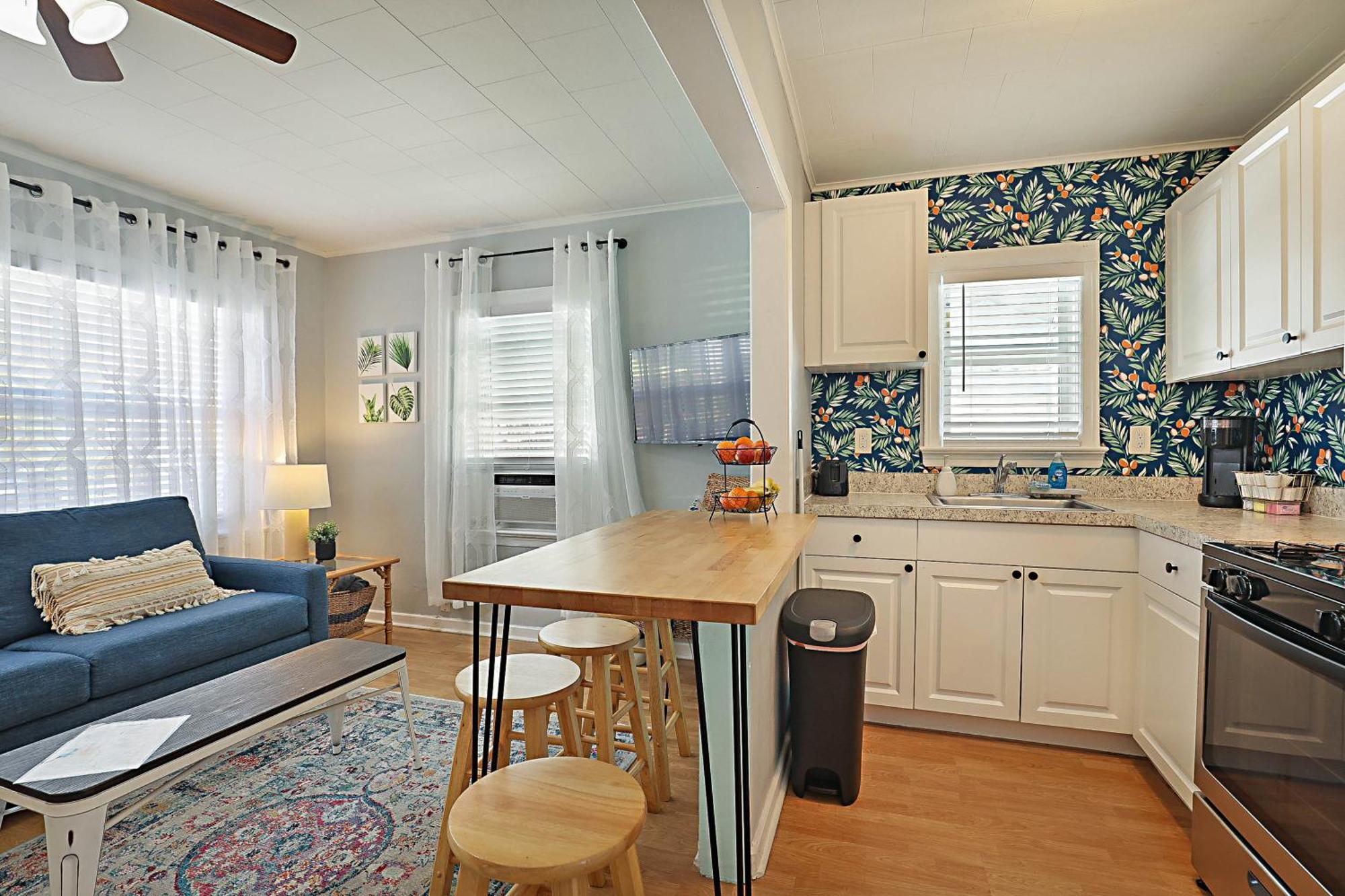 Steps To Beach & Downtown! Cozy Beach Bungalow #1 沃思湖 外观 照片