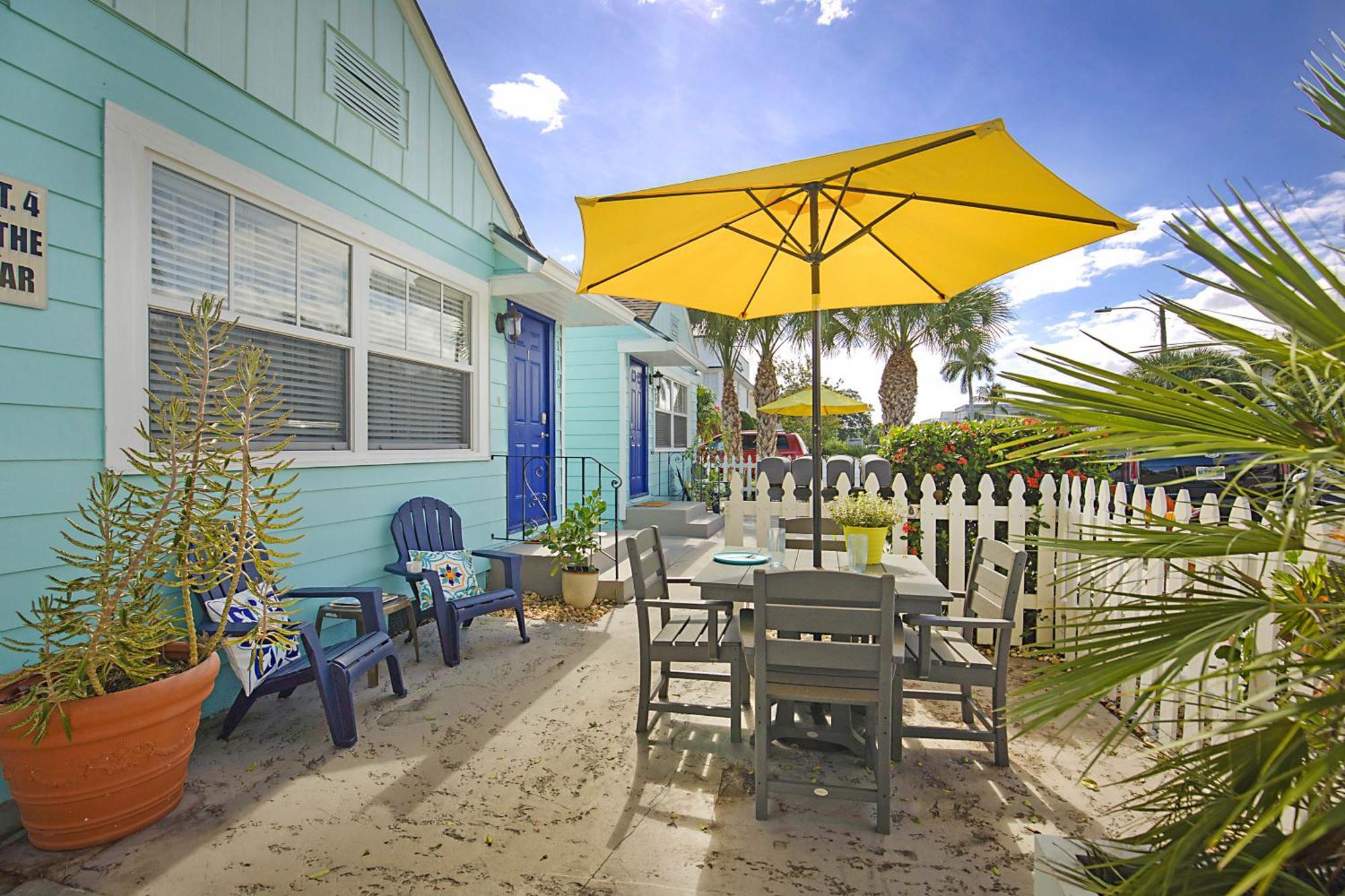Steps To Beach & Downtown! Cozy Beach Bungalow #1 沃思湖 外观 照片